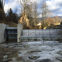 Kraftwerk Dietrichhof, Wehranlage