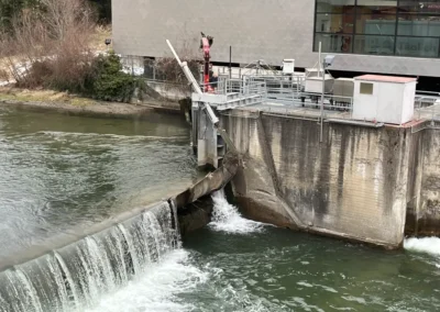 Brunneggerwehr - Stahlwasserbau von S.K.M.